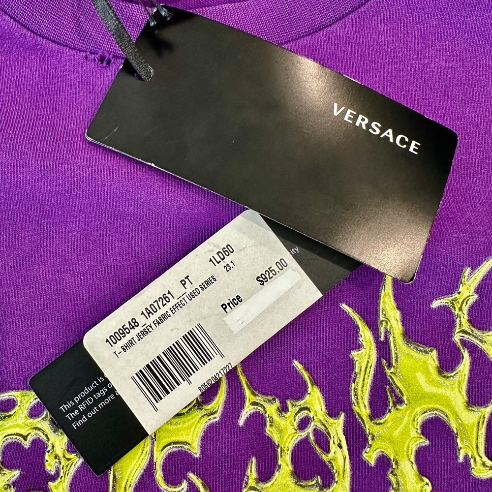 Versace Goddess Logo T Shirt - Picture 7 of 7
